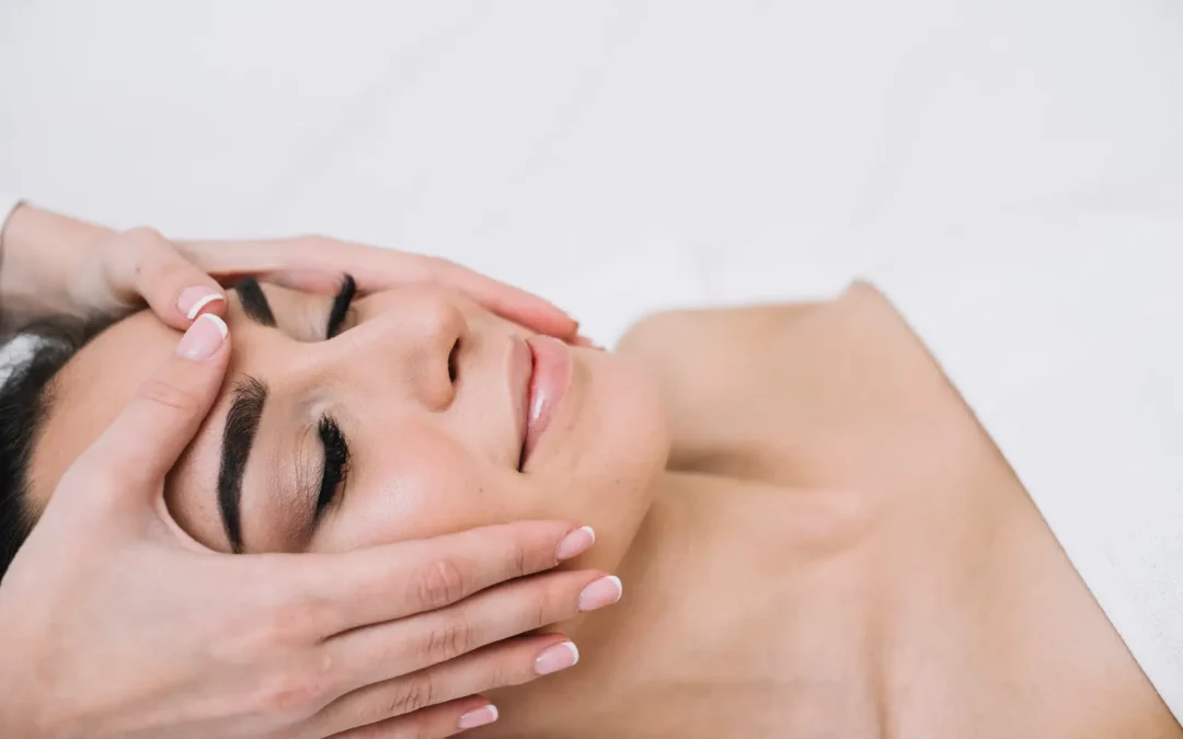 Tendencias 2026 en estética natural y maderoterapia profesional